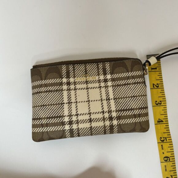 Coach Corner Zip Zip Wallet Wristlet Signature Plaid Khaki Chalk - Picture 8 of 8